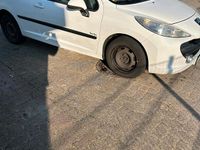 Gebraucht Peugeot 207 2009 Weiß Kleinwagen