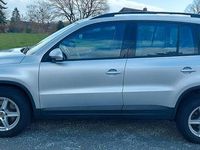 Gebraucht VW Tiguan 140 PS (102 kW) 2009 Silber SUV