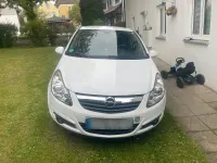 Gebraucht Opel Corsa 90 PS (66 kW) 2009 Weiß Kleinwagen