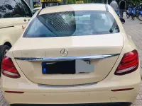 Gebraucht Mercedes E200 160 PS (117 kW) 2020 Beige Limousine