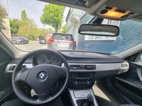 gebraucht BMW 318 i wenige Kilometer, guter Zustand