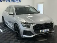 Gebraucht Audi Q8 Ambiente 360 PS (264 kW) 2018 Florettsilber metallic SUV