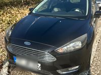 Gebraucht Ford Focus Titanium 125 PS (91 kW) 2014 Schwarz Kombi