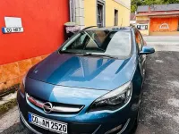 Gebraucht Opel Astra Active 140 PS (102 kW) 2013 Kombi