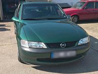 Gebraucht Opel Vectra 101 PS (74 kW) 1999 Grün Limousine