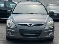 Gebraucht Hyundai i30 Classic 109 PS (80 kW) 2009 Grau Limousine