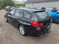 Gebraucht BMW 318 Sport Line 143 PS (105 kW) 2013 Schwarz Kombi