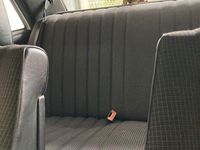 Gebraucht Mercedes 190 118 PS (86 kW) 1987 Weiß Limousine