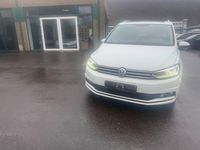 Gebraucht VW Touran Highline 190 PS (139 kW) 2016 Weiß Van / Kleinbus