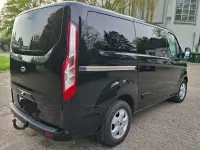 Gebraucht Ford Transit Custom Titanium 170 PS (125 kW) 2017 Schwarz Kombi