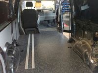 gebraucht VW T5 mit Hochdach behindertengerecht