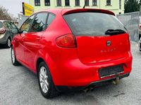 Gebraucht Seat Altea Stylance 125 PS (91 kW) 2011 "emocion" rot Van / Kleinbus