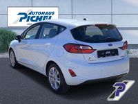 Gebraucht Ford Fiesta Titanium 125 PS (91 kW) 2022 Weiß Kleinwagen
