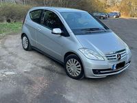 Gebraucht Mercedes A150 95 PS (69 kW) 2009 Silber Limousine