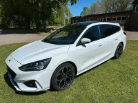 Gebraucht Ford Focus ST 150 PS (110 kW) 2021 Weiß Kombi