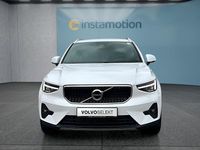 Gebraucht Volvo XC40 Core 163 PS (119 kW) 2024 Weiß SUV