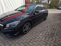 Gebraucht Mercedes CLA220 Shooting Brake 177 PS (130 kW) 2016 Schwarz Kombi
