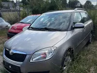 Gebraucht Skoda Fabia 69 PS (50 kW) 2008 Gelb Limousine