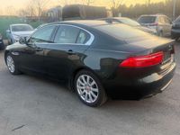 Gebraucht Jaguar XE Prestige 179 PS (131 kW) 2015 British racing green Limousine