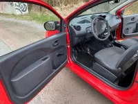Gebraucht Renault Twingo Liberty 75 PS (55 kW) 2013 Rot Kleinwagen