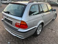 Gebraucht BMW 320 Basis 170 PS (125 kW) 2001 Silber Kombi