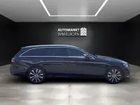 Gebraucht Mercedes E300 306 PS (225 kW) 2022 Schwarz/baltic black Kombi