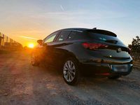 Gebraucht Opel Astra 136 PS (100 kW) 2016 Schwarz Limousine