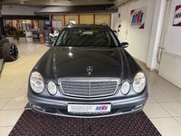 Gebraucht Mercedes E220 Classic 150 PS (110 kW) 2004 Grau Kombi