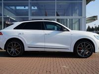 Gebraucht Audi Q8 S-Line 286 PS (210 kW) 2024 Gletscherweiss metallic SUV