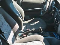 Second-hand Skoda Fabia 64 CP (47 kW) 2004 Argintiu Berlinǎ