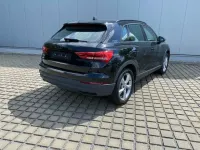 Gebraucht Audi Q3 Premium 150 PS (110 kW) 2019 Mythosschwarz metallic (metallic) SUV