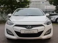 Gebraucht Hyundai i30 Classic 99 PS (72 kW) 2013 Weiß Limousine