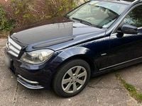 Gebraucht Mercedes C220 190 PS (139 kW) 2012 Blau Kombi