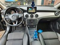 gebraucht Mercedes GLA220 d 4MATIC DCT Activity Edition Activi...