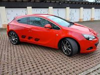 Gebraucht Opel Astra GTC Edition 179 PS (131 kW) 2012 Rot Limousine
