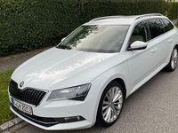 Gebraucht Skoda Superb Style 190 PS (139 kW) 2016 Weiß Kombi