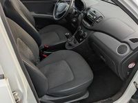 Gebraucht Hyundai i10 Classic 69 PS (50 kW) 2013 Weiß Kleinwagen