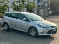 Gebraucht Ford Focus Titanium 140 PS (102 kW) 2012 Silber Kombi