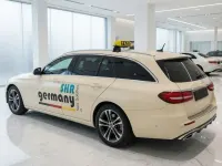 Gebraucht Mercedes E220 Avantgarde 194 PS (142 kW) 2023 Beige Kombi