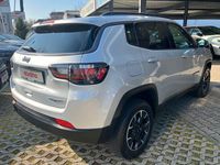 Gebraucht Jeep Compass Trailhawk 179 PS (131 kW) 2022 Silber SUV