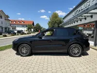 Gebraucht Porsche Cayenne S Platinum Edition 441 PS (324 kW) 2022 Schwarz SUV