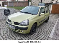 Używany Renault Clio II 75 KM (55 kW) 2003 Żółty Sedan/Limuzyna
