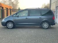 Gebraucht VW Sharan 116 PS (85 kW) 2008 Grau Van / Kleinbus