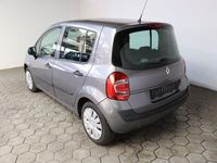 Usado Renault Modus Expression 75 HP (55 kW) 2010 Cinzento Monovolume