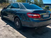 Gebraucht Mercedes E350 Avantgarde 292 PS (214 kW) 2010 Blau Limousine