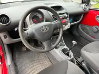 Gebraucht Toyota Aygo 68 PS (50 kW) 2008 Rot Kleinwagen