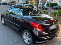 Gebraucht Peugeot 207 CC Premium 120 PS (88 kW) 2012 Braun Cabrio