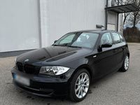 Gebraucht BMW 116 122 PS (89 kW) 2008 Schwarz Kleinwagen