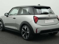 Gebraucht Mini Cooper Favoured 156 PS (114 kW) 2024 Grau Kleinwagen