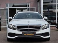 Gebraucht Mercedes E220 194 PS (142 kW) 2019 Weiß Kombi